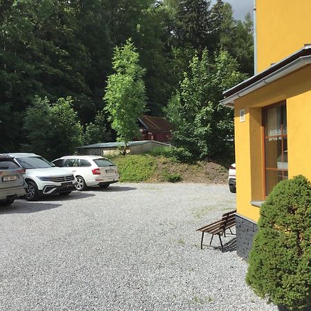 Pension Cortina Pec pod Sněžkou Eksteriør billede